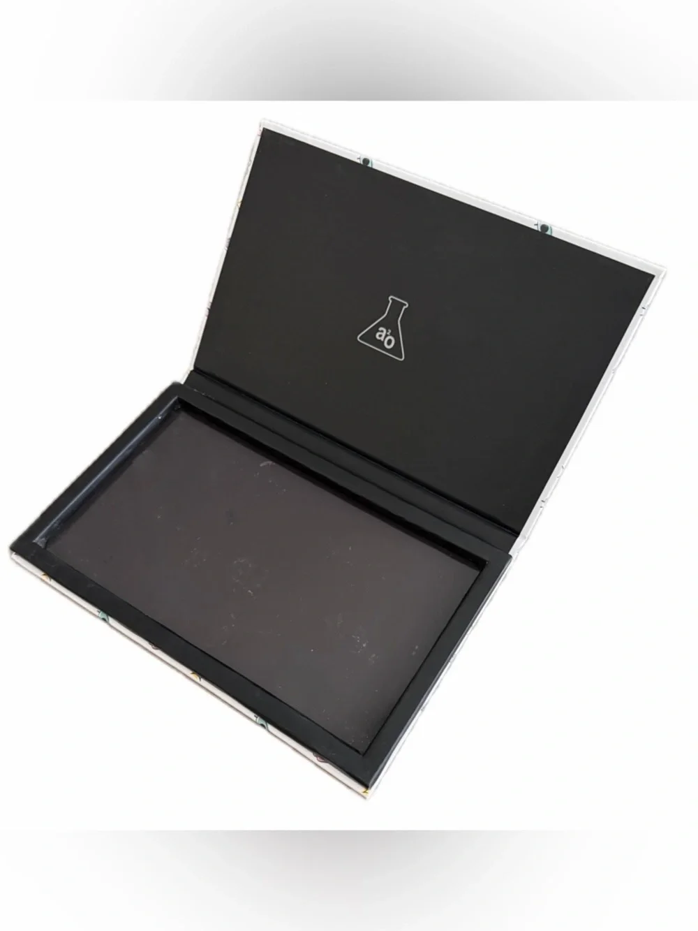 Refillable Magnetic Z-Palette